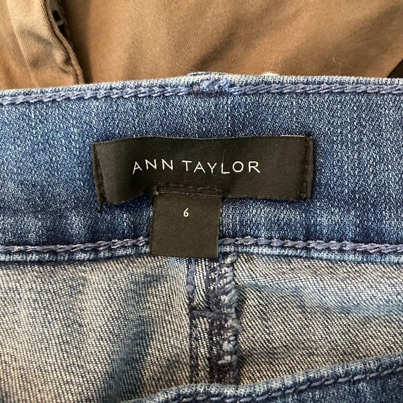 Ann Taylor Jeans Womens Sz 6 Blue Floral Embroidered Ankle Skinny Cotton Stretch - Picture 6 of 11